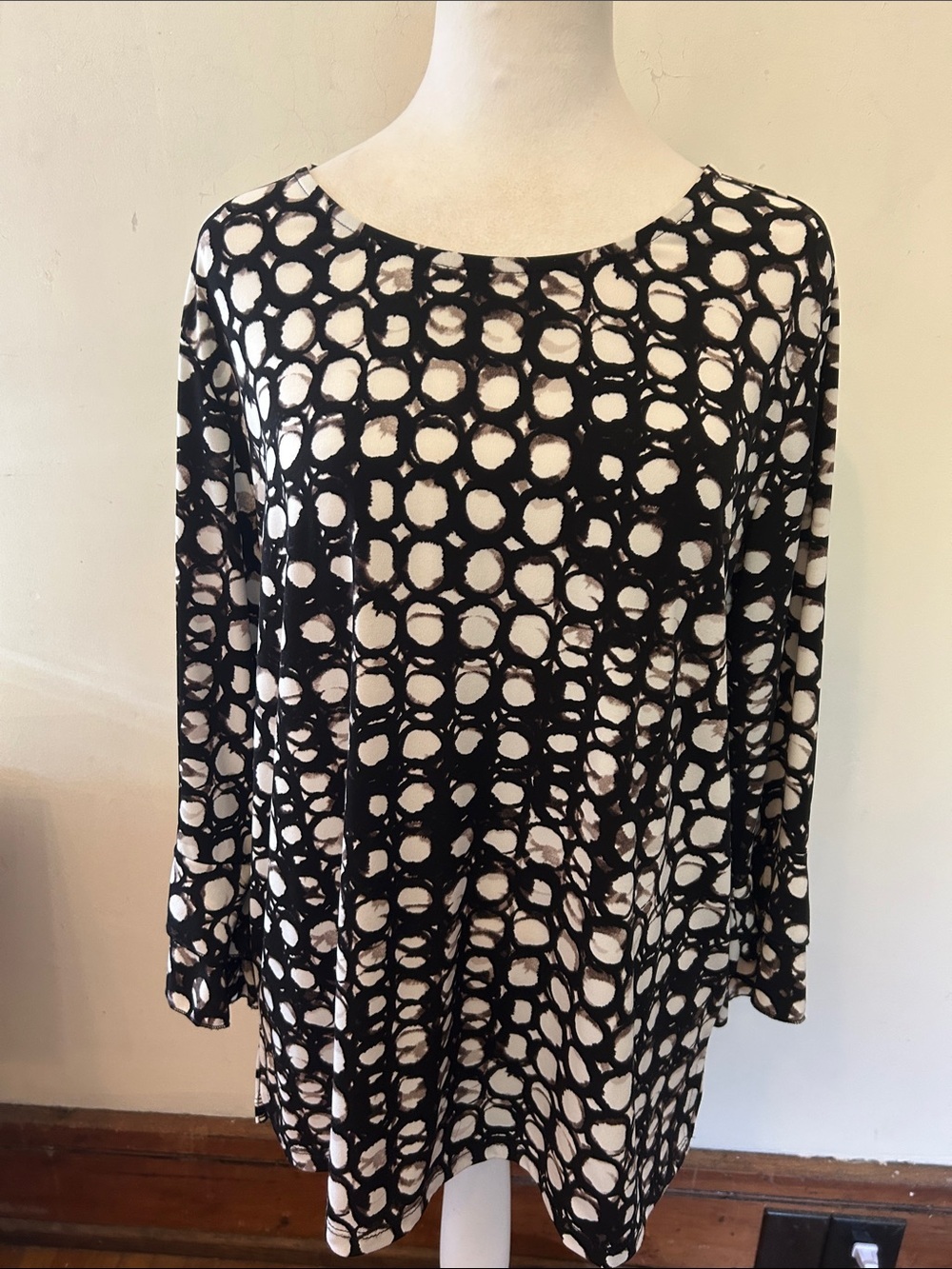 Valerie Stevens Black and White Circle-Print Long-Sleeve Blouse Size L EUC